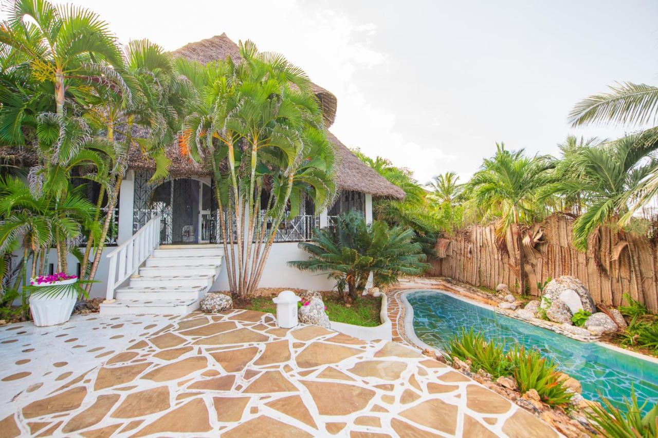 Nuri Boutique Hotel & Villas Msambweni Exterior photo