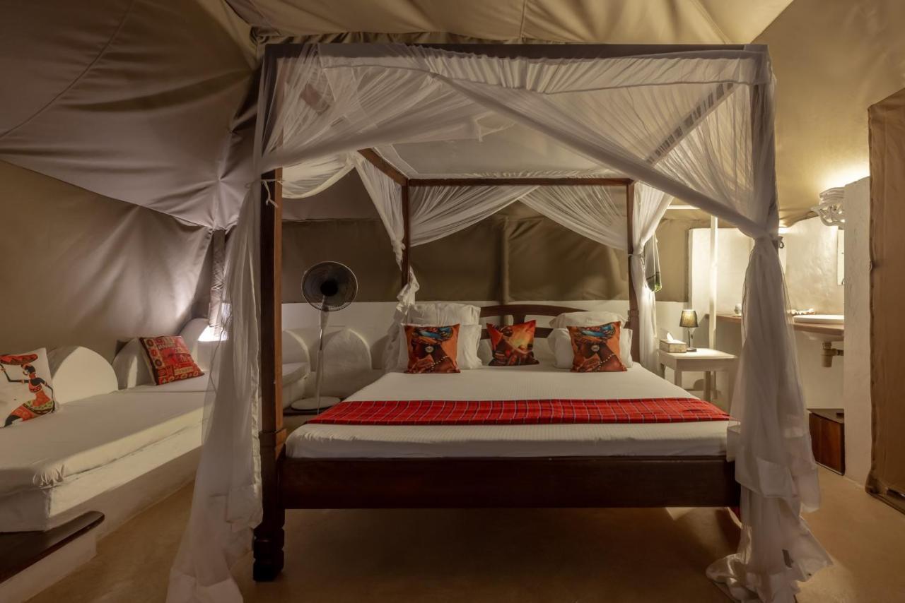Nuri Boutique Hotel & Villas Msambweni Exterior photo